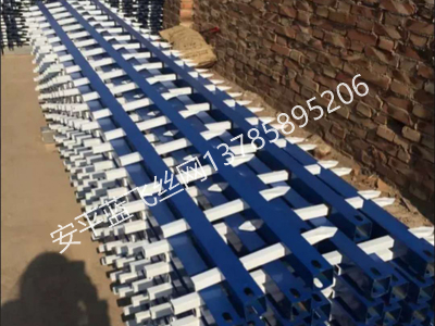 鋅鋼草坪護欄-6.jpg