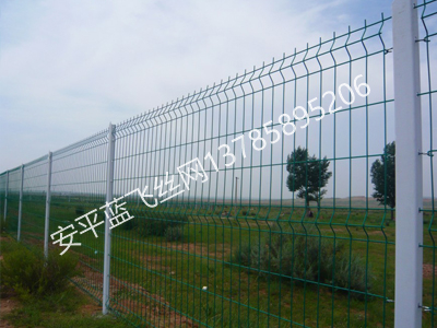 雙邊護(hù)欄網(wǎng)-4.jpg