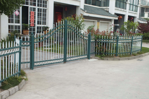 鋅鋼護(hù)欄-5.jpg